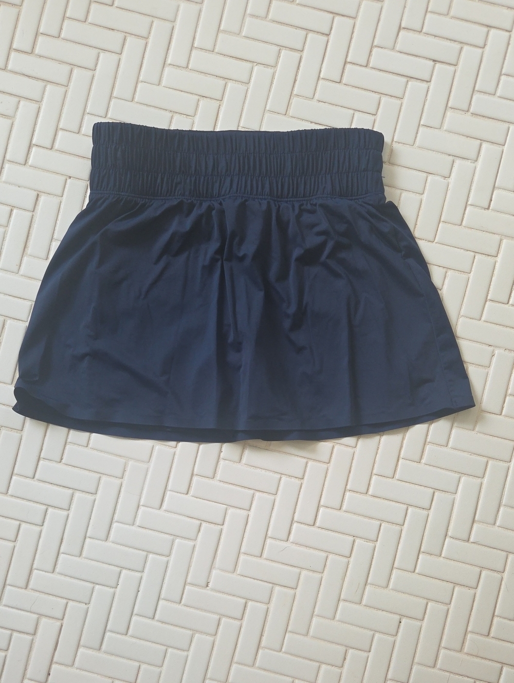 SPANX Navy Booty Boost Athletic Skirt Size Small